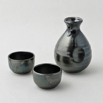 Minoyaki Japanese Ceramic Sake Serving Set 2 Cups and Server (Made in Japan)